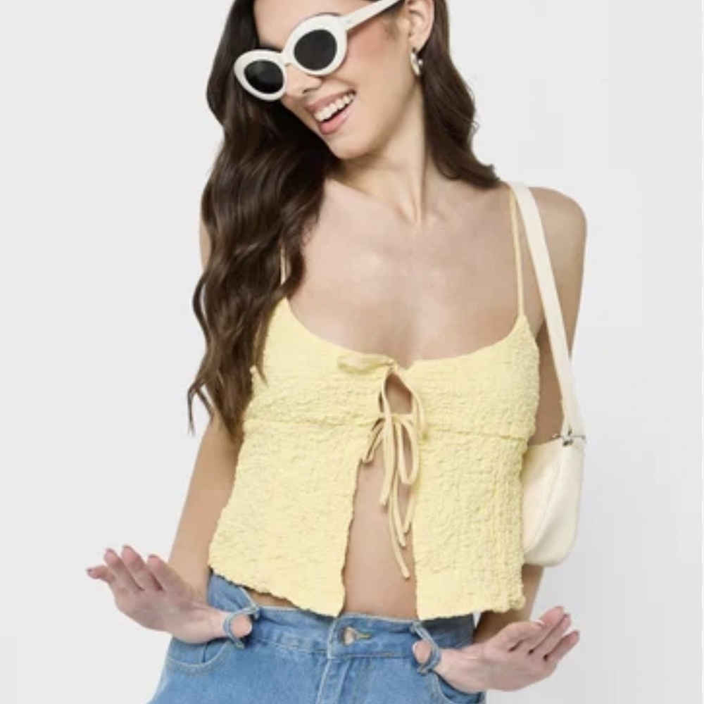ZARA Yellow Textured Crinkle Camisole Top Lace-Up Front Tie Summer Large NWT